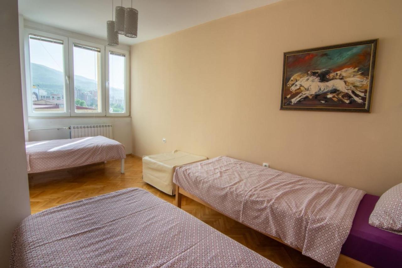 Green paradise square apartment Skopje Extérieur photo